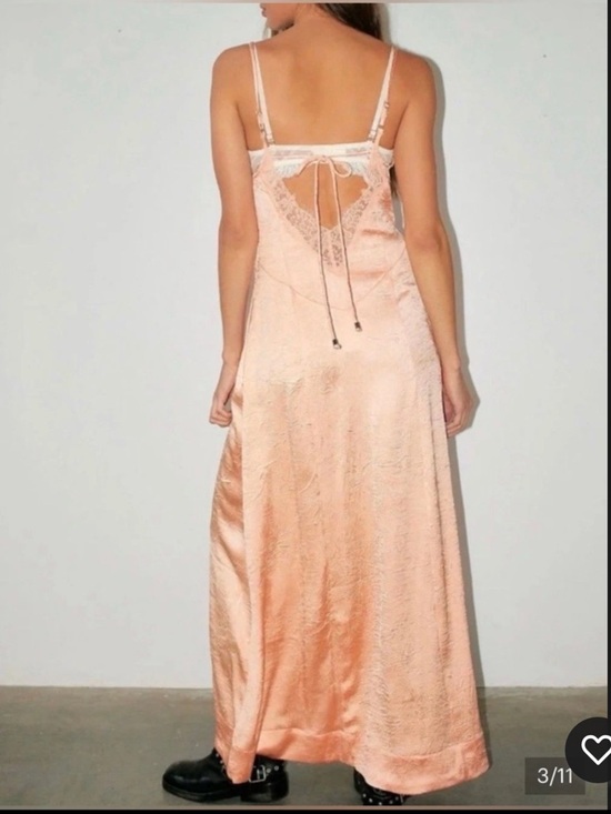 Free People Dresses & Skirts - Free People NWOT Size 6 Satin Lace-Back Maybe Forever Maxi in Peach